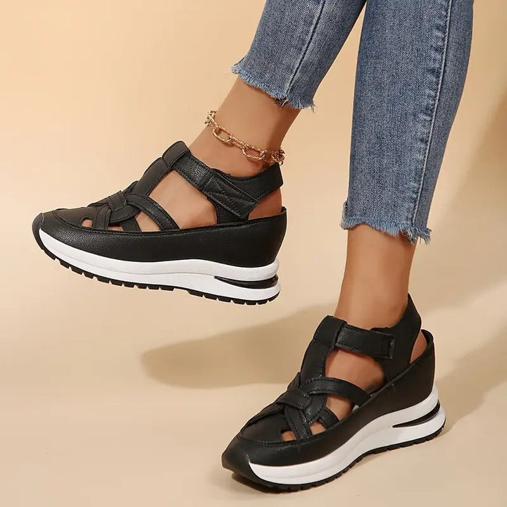 Supportive Closed Toe Arch Comfort Sandals