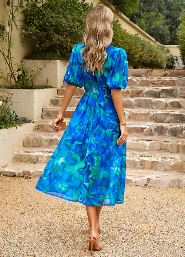 Estrella | Floral Smocked Midi Dress