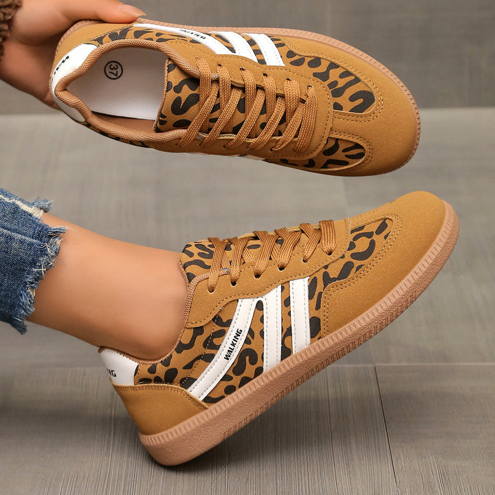 Delara | Orthopaedic Trainers
